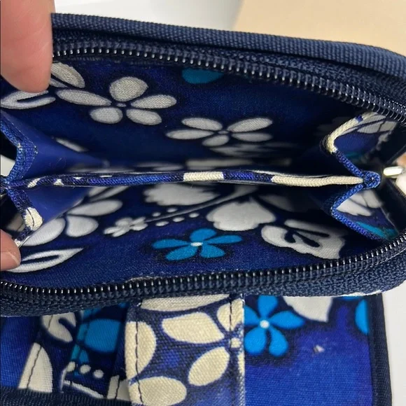 VENUS Blue Floral Wallet - Picture 4 of 6